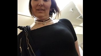 Candid Sandra Gets Her Fat Pussy Ate In A Public Bathroom