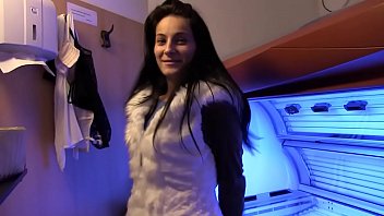 Fit Body Watch Me Strip And Masturbate My Pussy On The Solarium